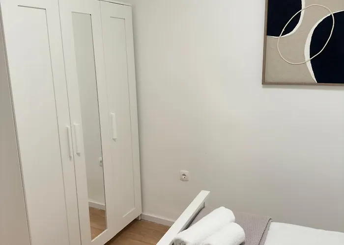 Obala Deluxe- Location 아파트 비오그라드나모루