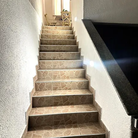 Apartment Obala Deluxe- Location *